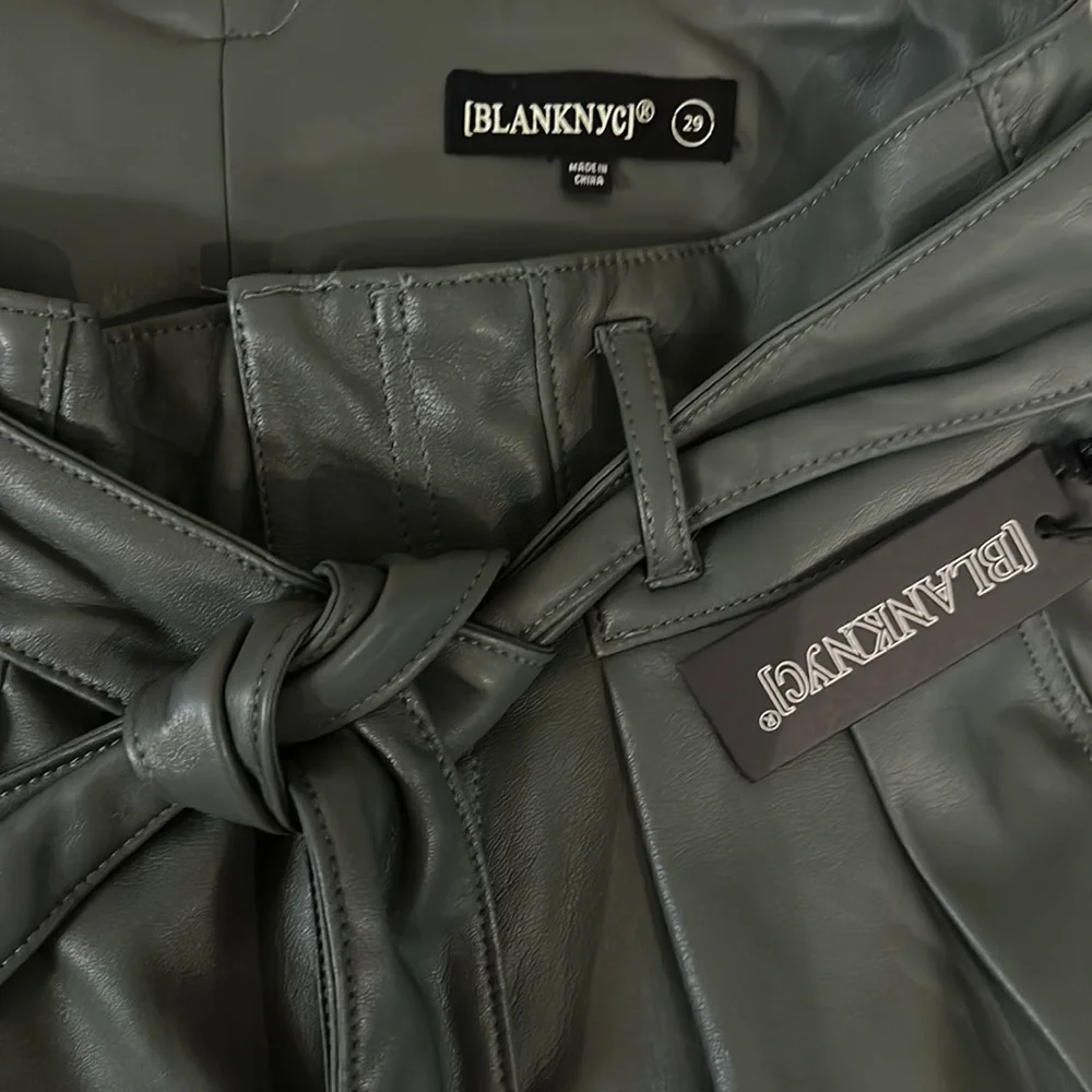 NWT Blank NYC Faux Leather Short in As You Said shorts - Picture 5 of 5